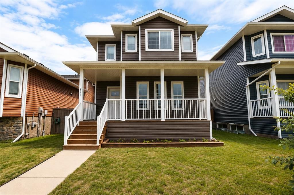 9501 88a Street  - Photo 2