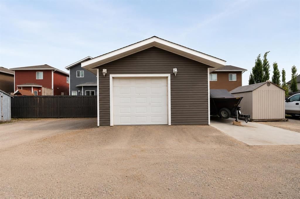 9501 88a Street  - Photo 20