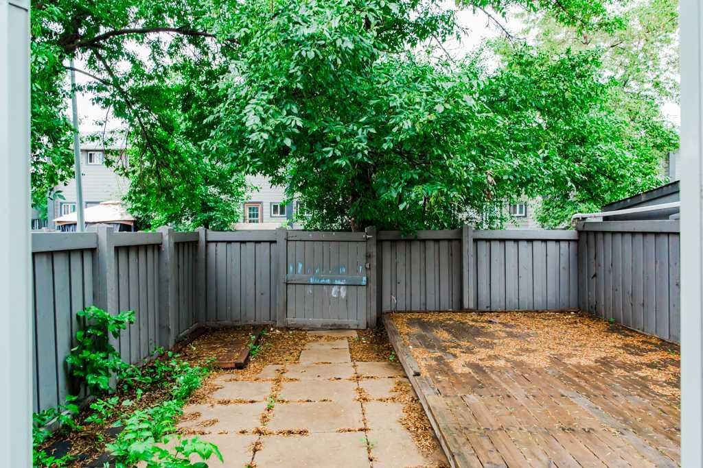 10031 80 Avenue  - Photo 32