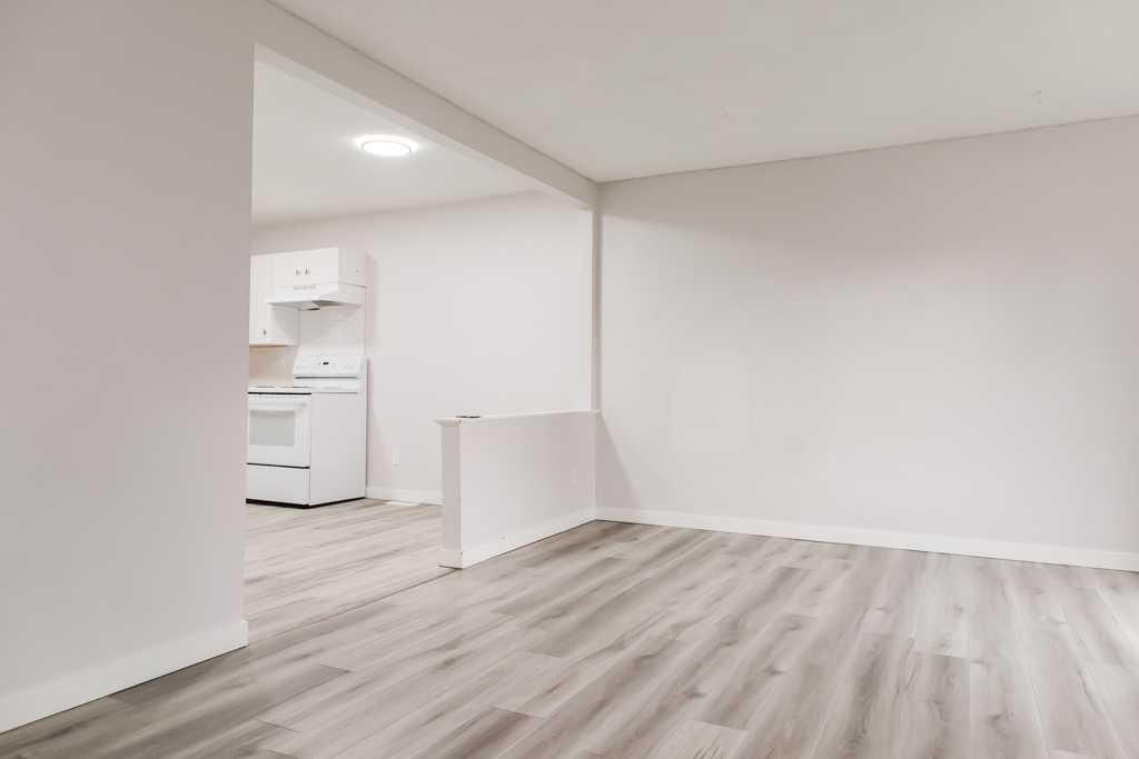 10031 80 Avenue  - Photo 6