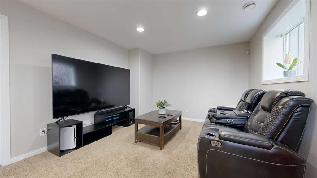 9305 91 Street  - Photo 20