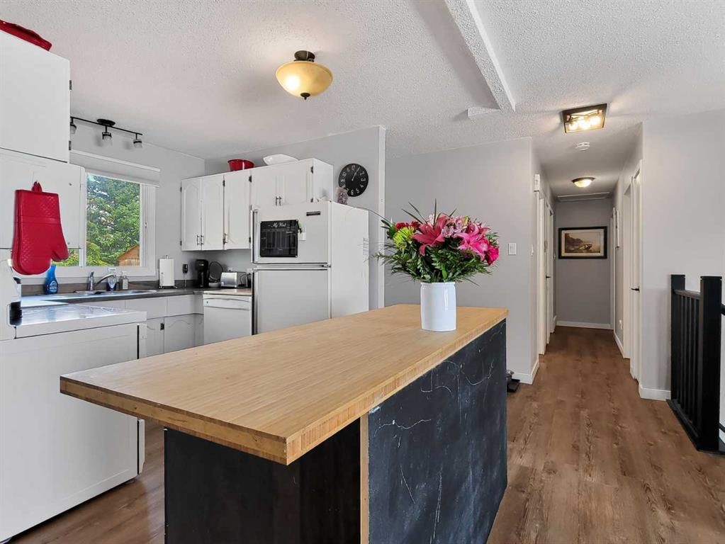 727 Oak Drive  - Photo 14