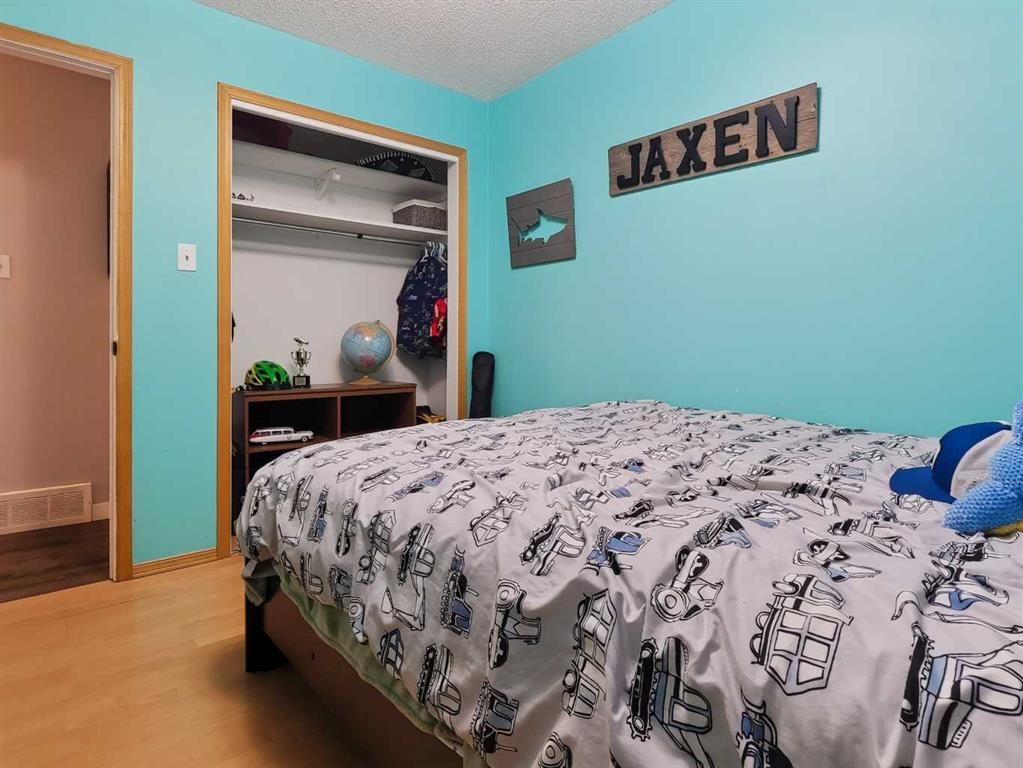 727 Oak Drive  - Photo 25