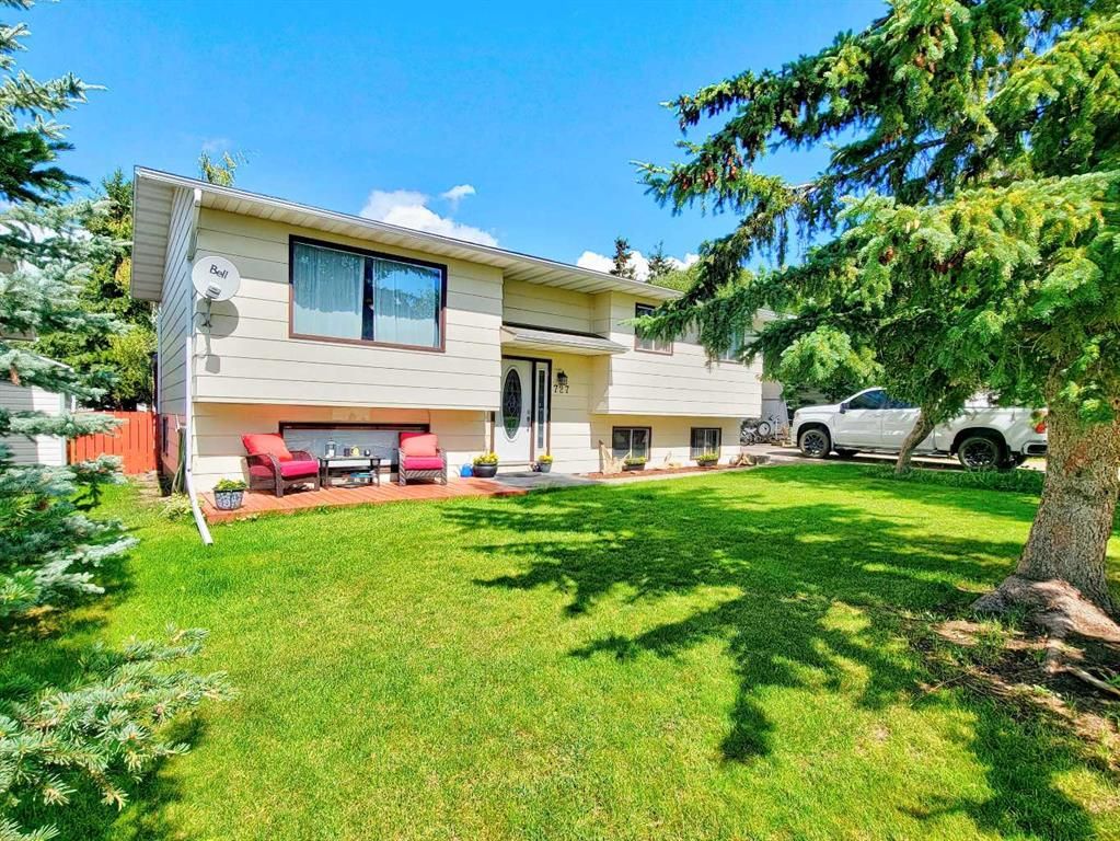 727 Oak Drive  - Photo 3