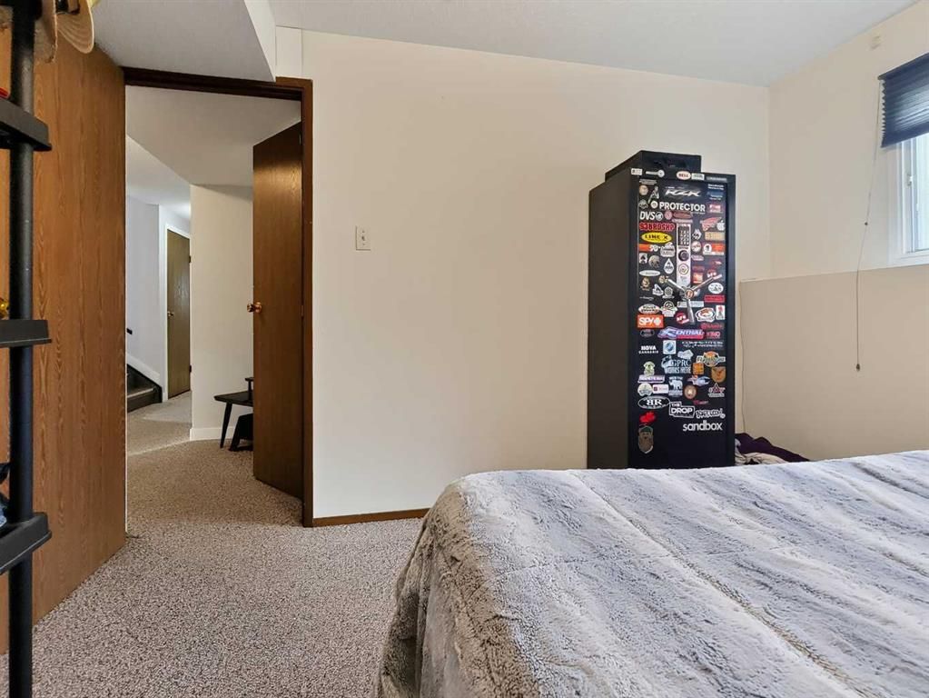 727 Oak Drive  - Photo 33