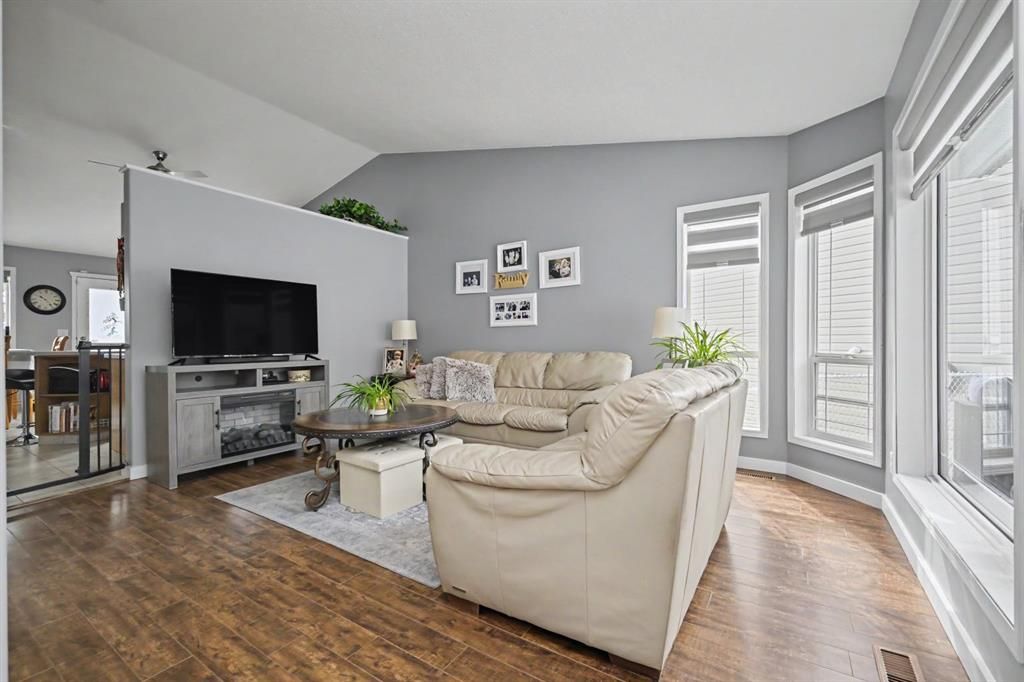 6029 89 Street  - Photo 5