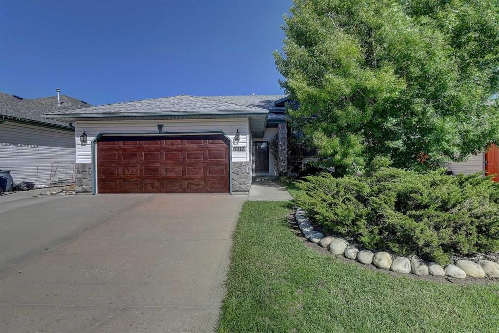 7317 104 Street  - Photo 1