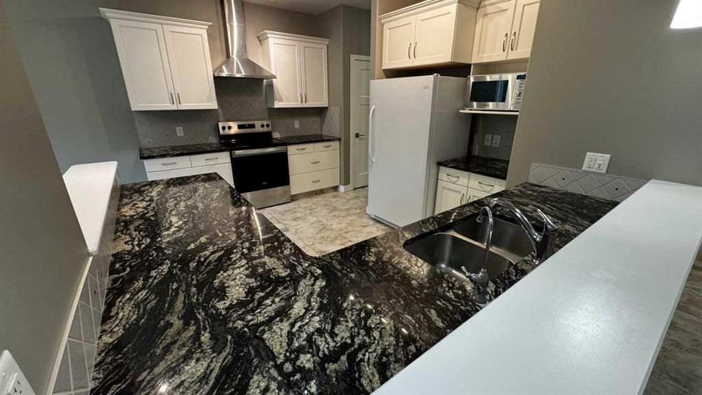 8105 112 Street  - Photo 12