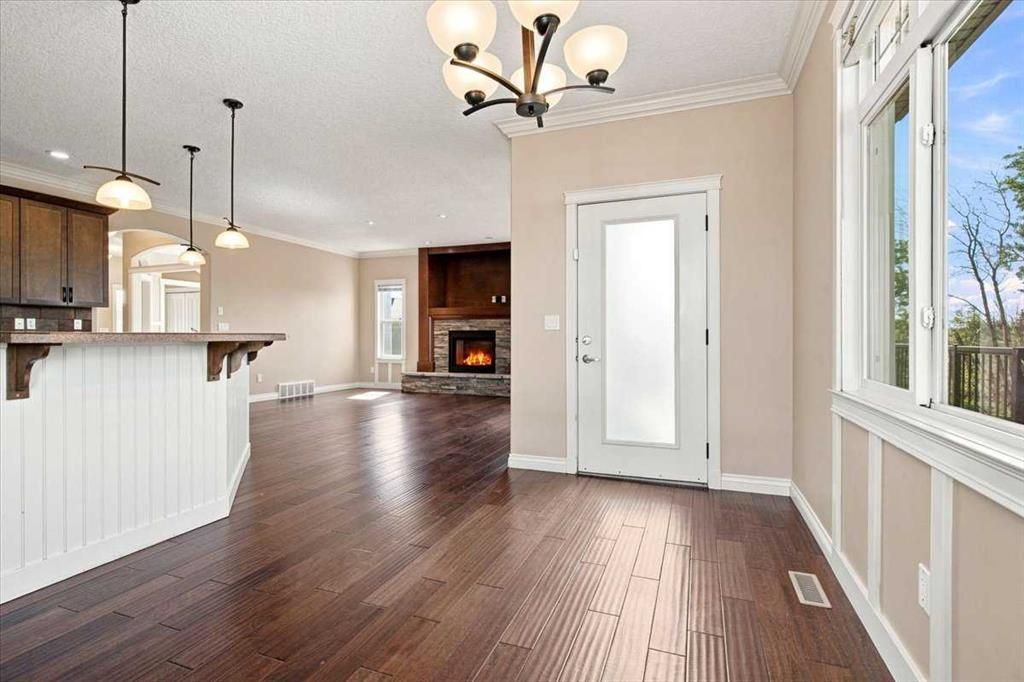 9335 Lakeshore Court   - Photo 10