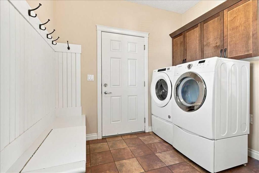 9335 Lakeshore Court   - Photo 17
