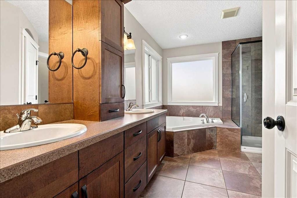 9335 Lakeshore Court   - Photo 26