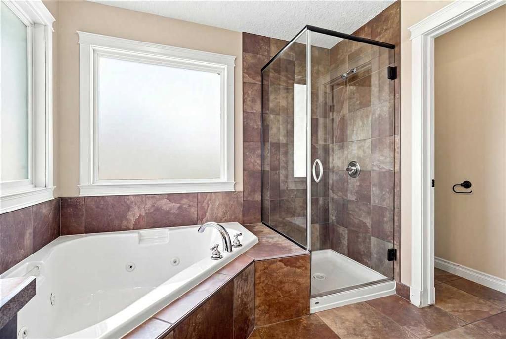 9335 Lakeshore Court   - Photo 27