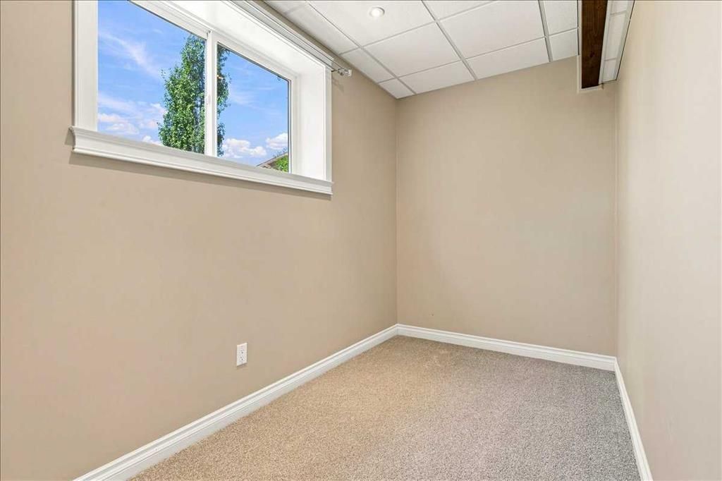 9335 Lakeshore Court   - Photo 35