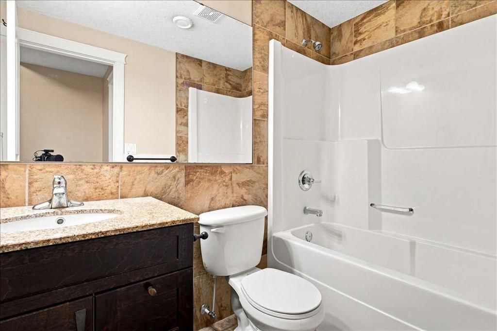 9335 Lakeshore Court   - Photo 37