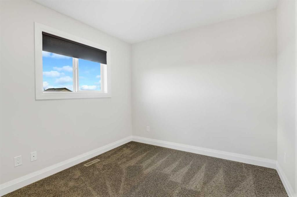 8006 112A Street  - Photo 18