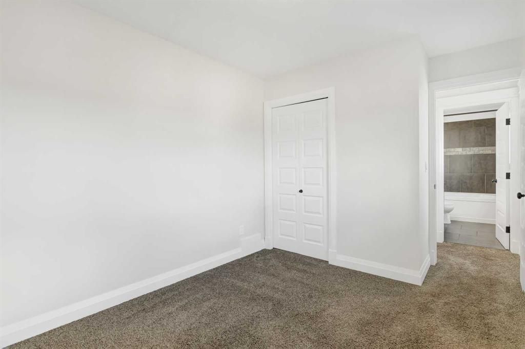 8006 112A Street  - Photo 19