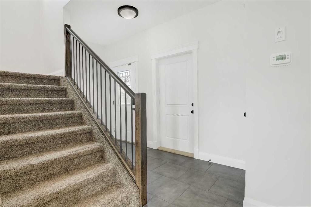 8006 112A Street  - Photo 4
