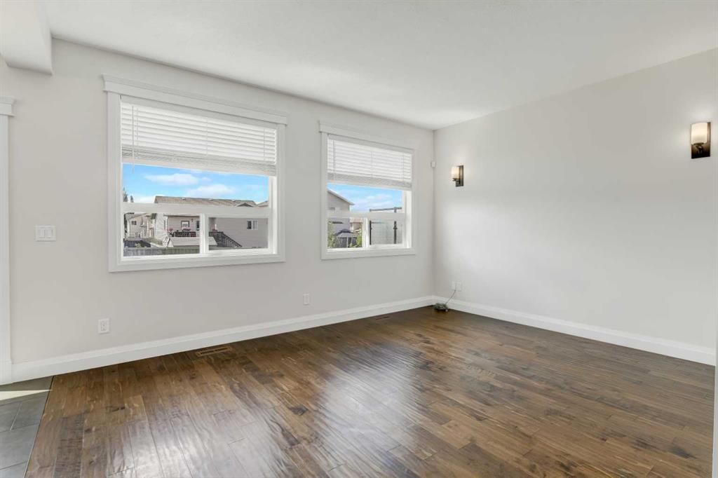 8006 112A Street  - Photo 5