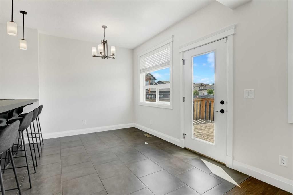 8006 112A Street  - Photo 8
