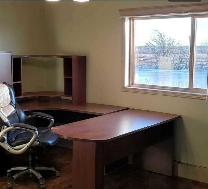 70008 Township Road 720   - Photo 11