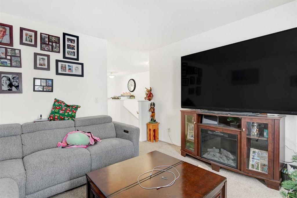 7209 105 Street  - Photo 4