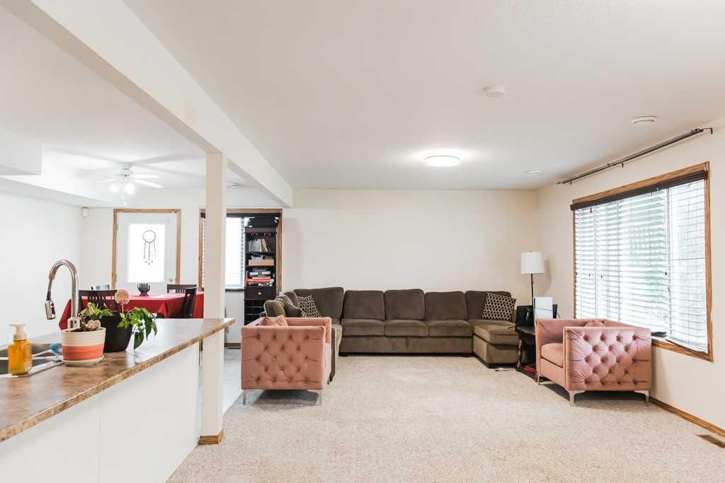 10027 105 Avenue  - Photo 10