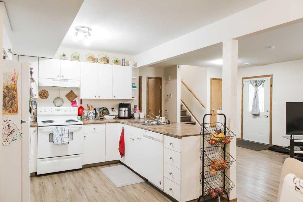 10027 105 Avenue  - Photo 23