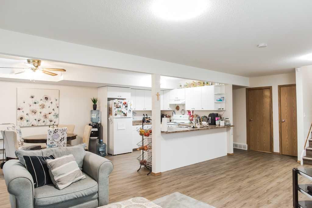 10027 105 Avenue  - Photo 24