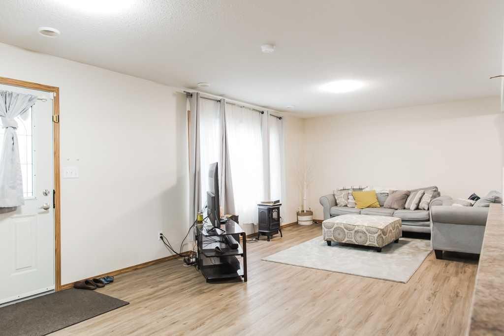 10027 105 Avenue  - Photo 26