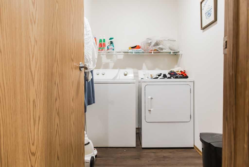 10027 105 Avenue  - Photo 38