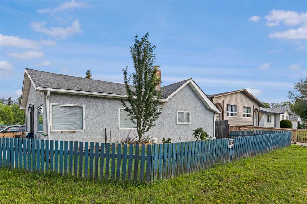 9324 101 Avenue  - Photo 13