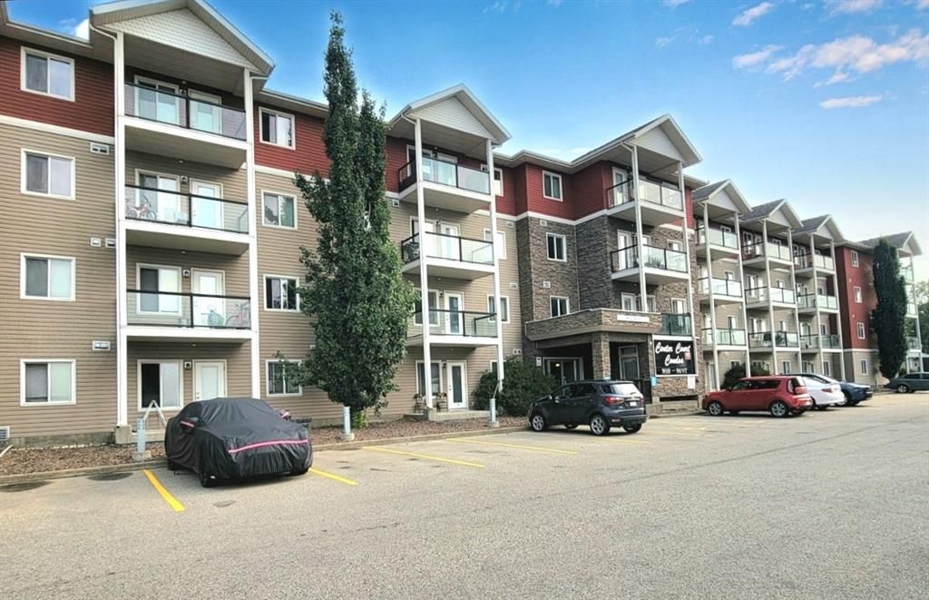 302, 9810 96 Street - Photo 1