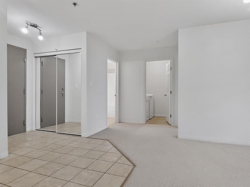 302, 9810 96 Street  - Photo 9