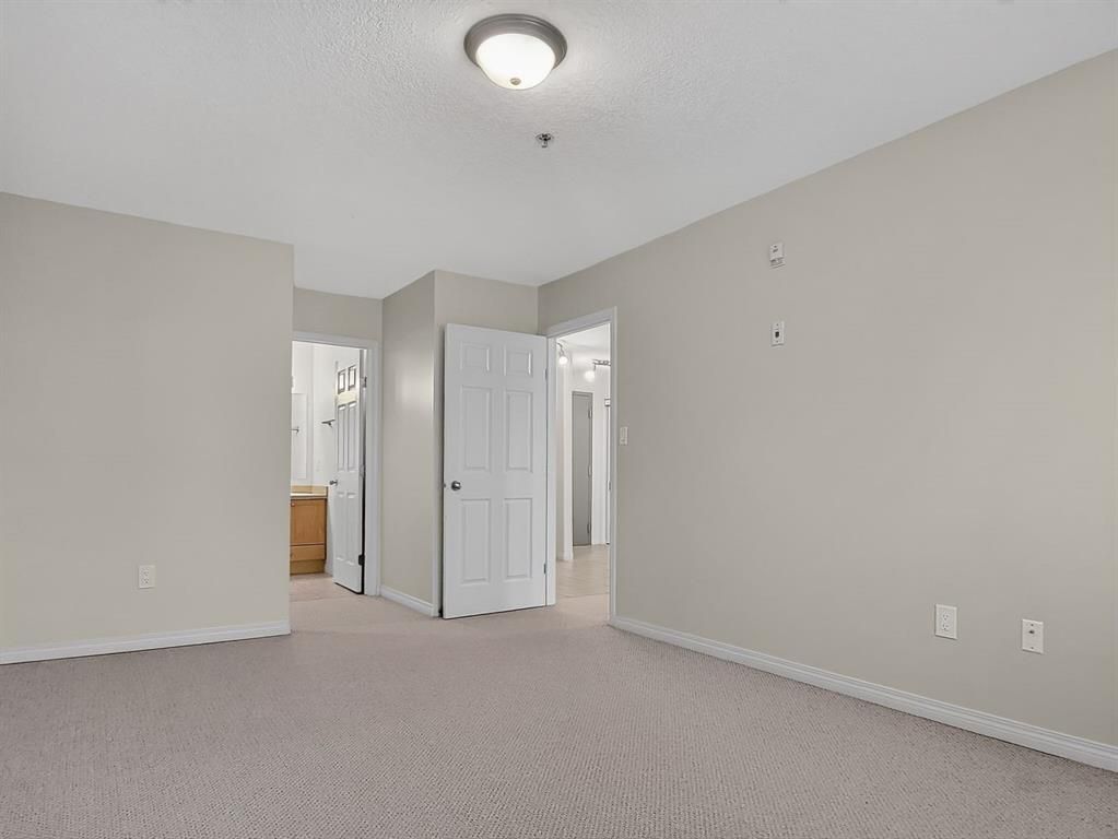 302, 9810 96 Street  - Photo 7