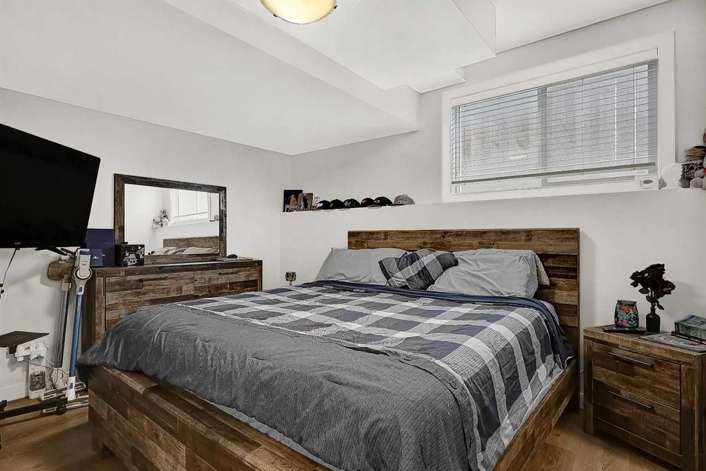 11929 81 Avenue  - Photo 32