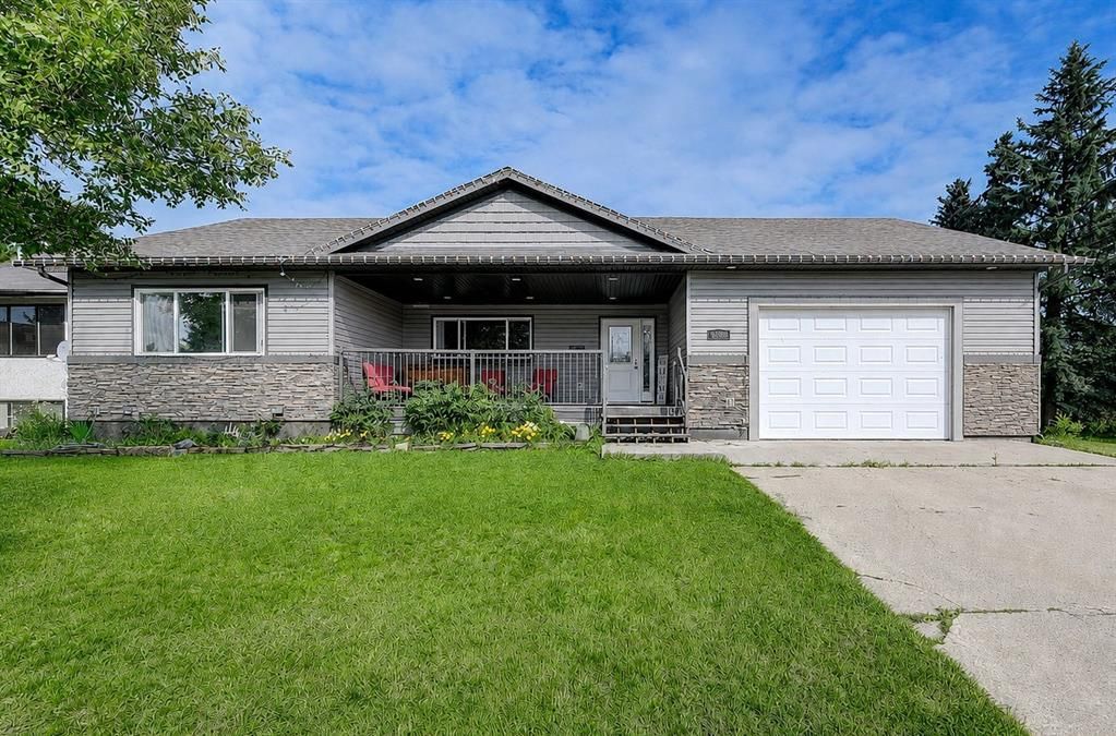 9708 77 Avenue  - Photo 1