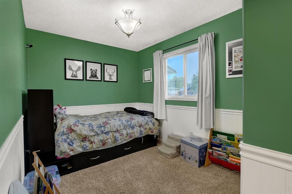 9708 77 Avenue  - Photo 22