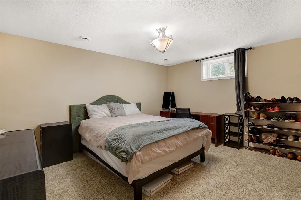 9708 77 Avenue  - Photo 27