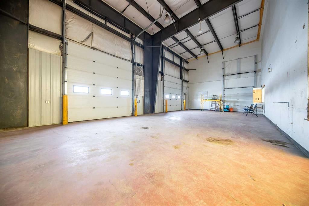 8704 99 Street  - Photo 19