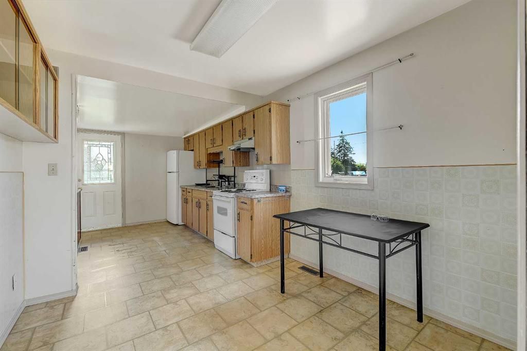 10115 110 Avenue  - Photo 11