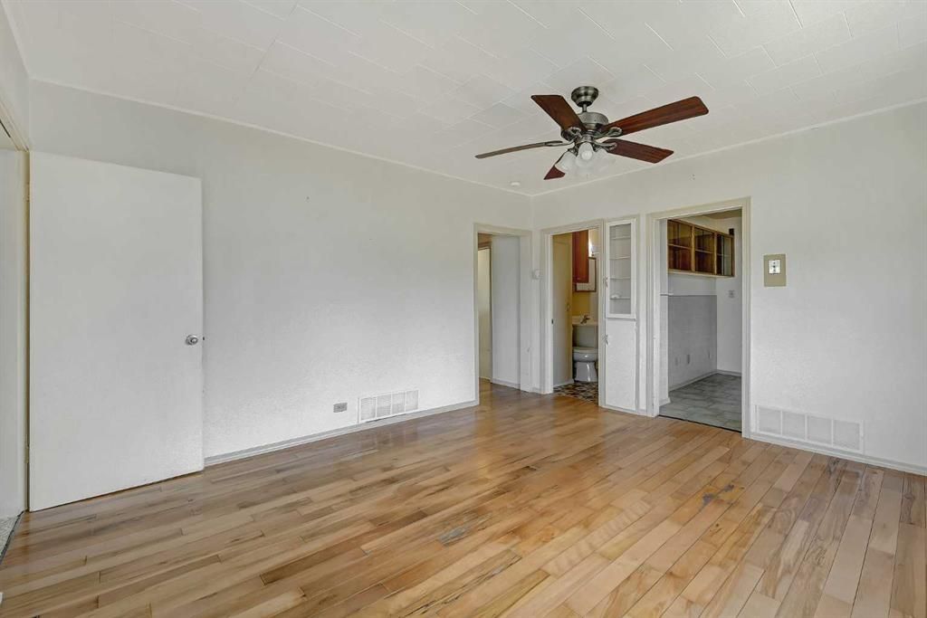 10115 110 Avenue  - Photo 5
