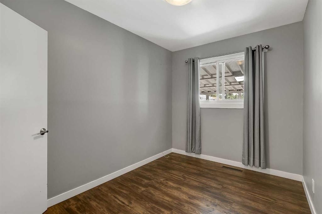9626 108 Avenue  - Photo 15