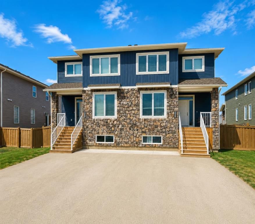 10315B 149 Avenue - Photo 1