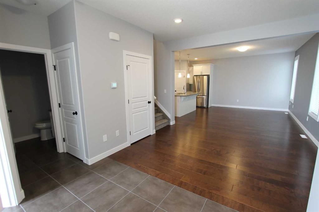 10315B 149 Avenue - Photo 2