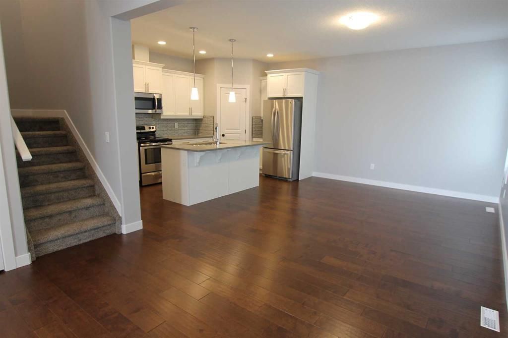 10315B 149 Avenue   - Photo 5