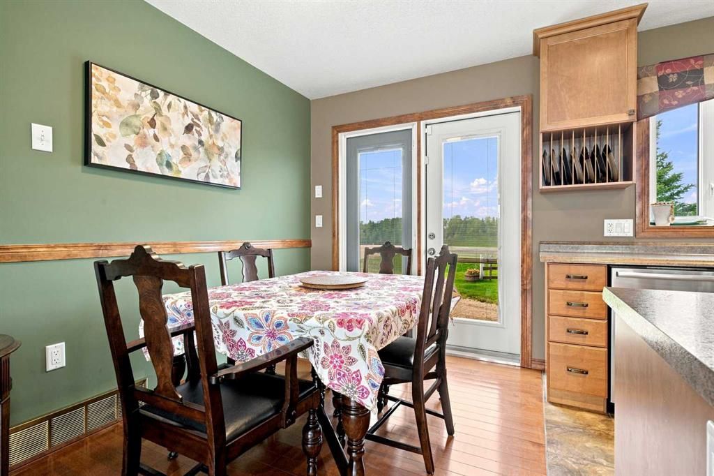 87, 742033 Range Road 53   - Photo 24