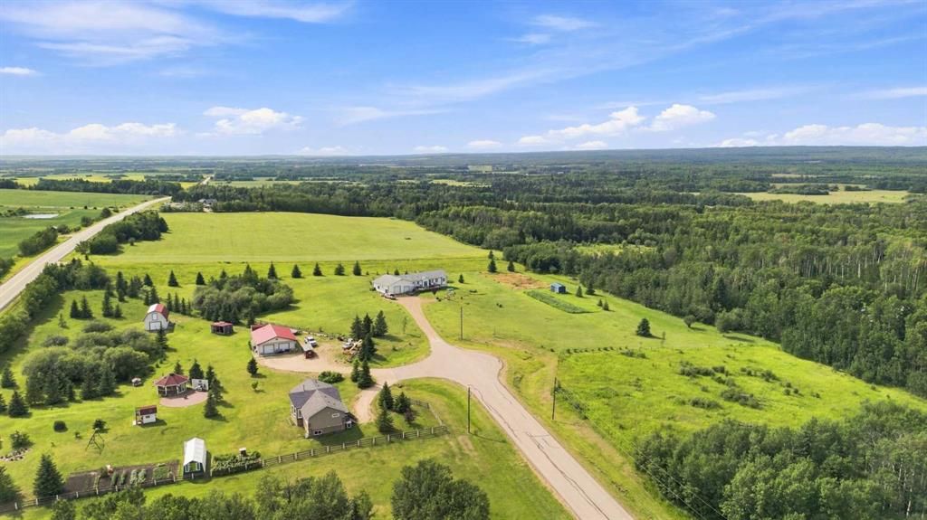 87, 742033 Range Road 53   - Photo 6