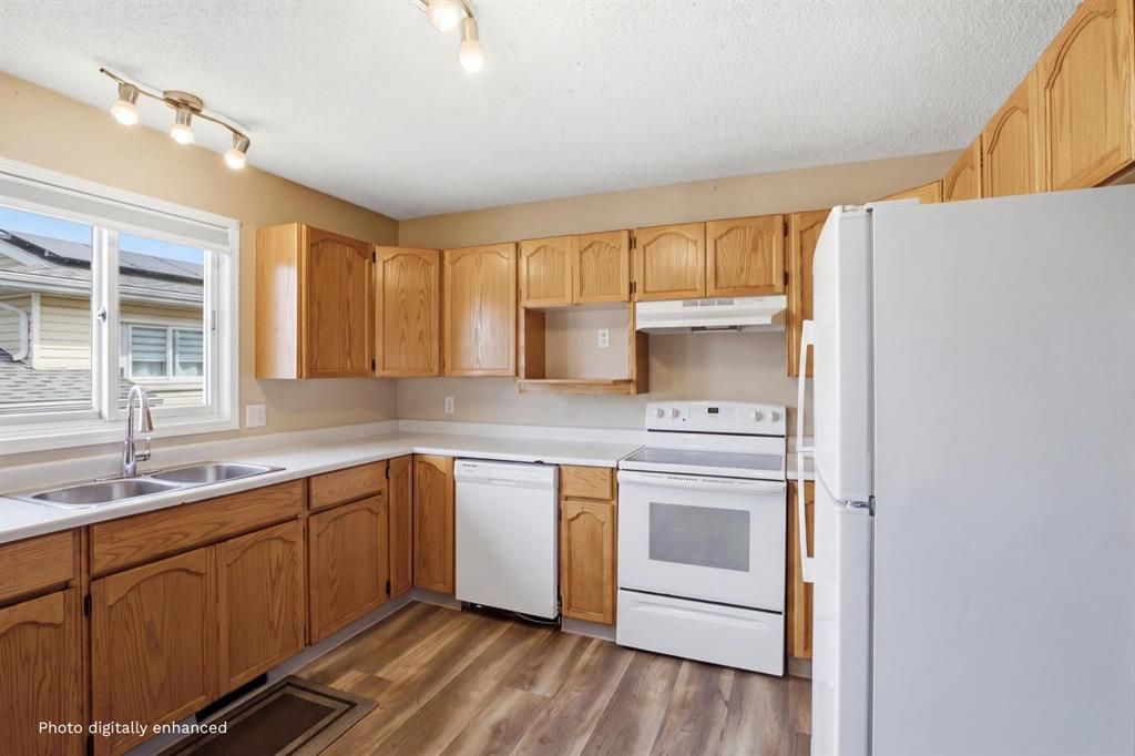 10613 91A Street  - Photo 13