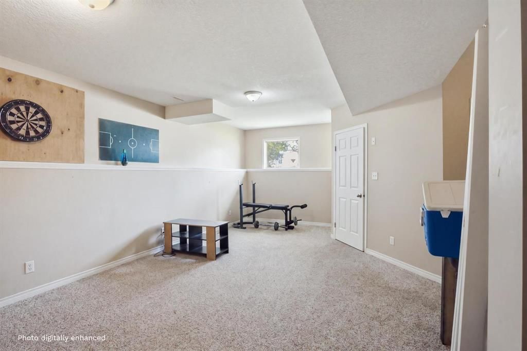 10613 91A Street  - Photo 23