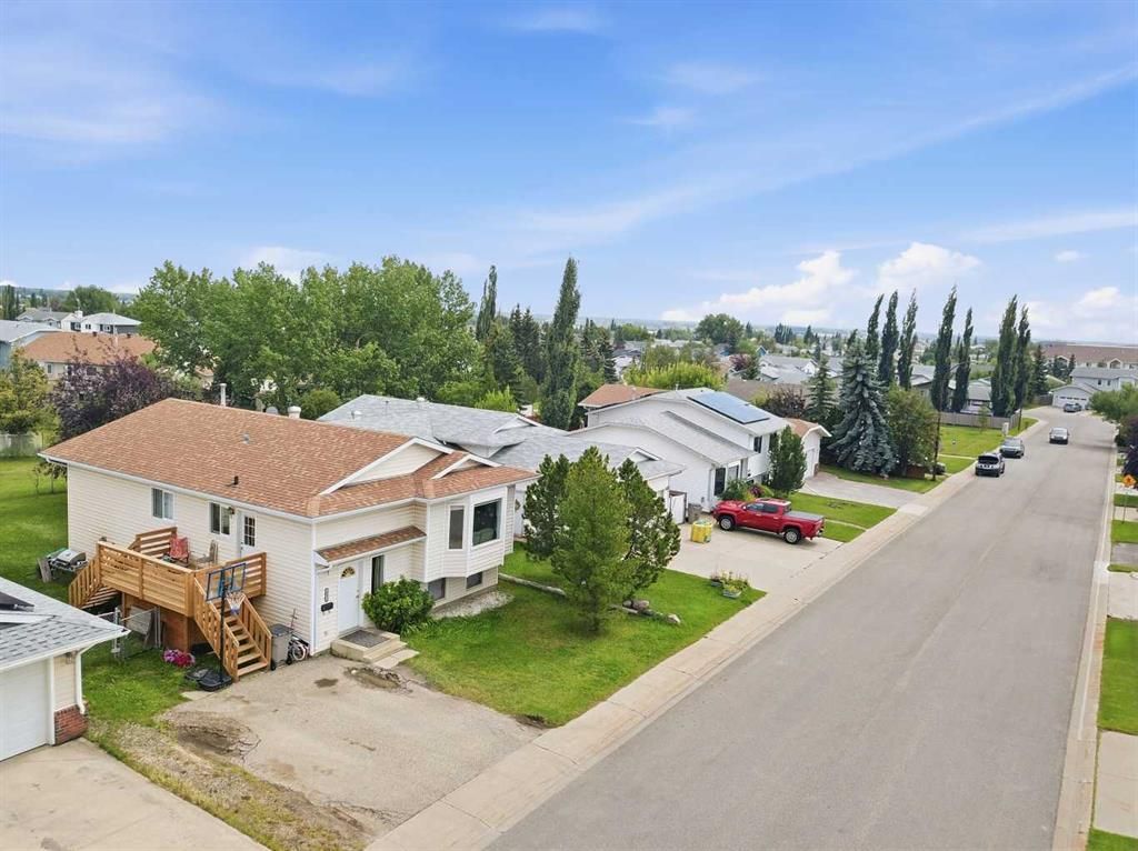 10613 91A Street  - Photo 3